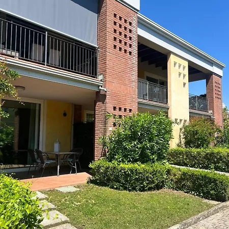 Garda - Direct Access To 3 Pools Apartman