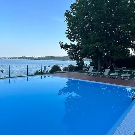 Garda - Direct Access To 3 Pools * 파뎅게술가르다